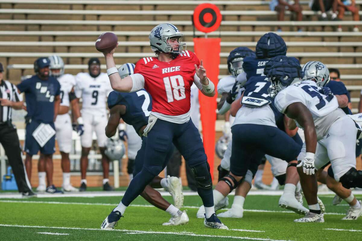 Rice football: JT Daniels has found fit with Owls, Mike Bloomgren