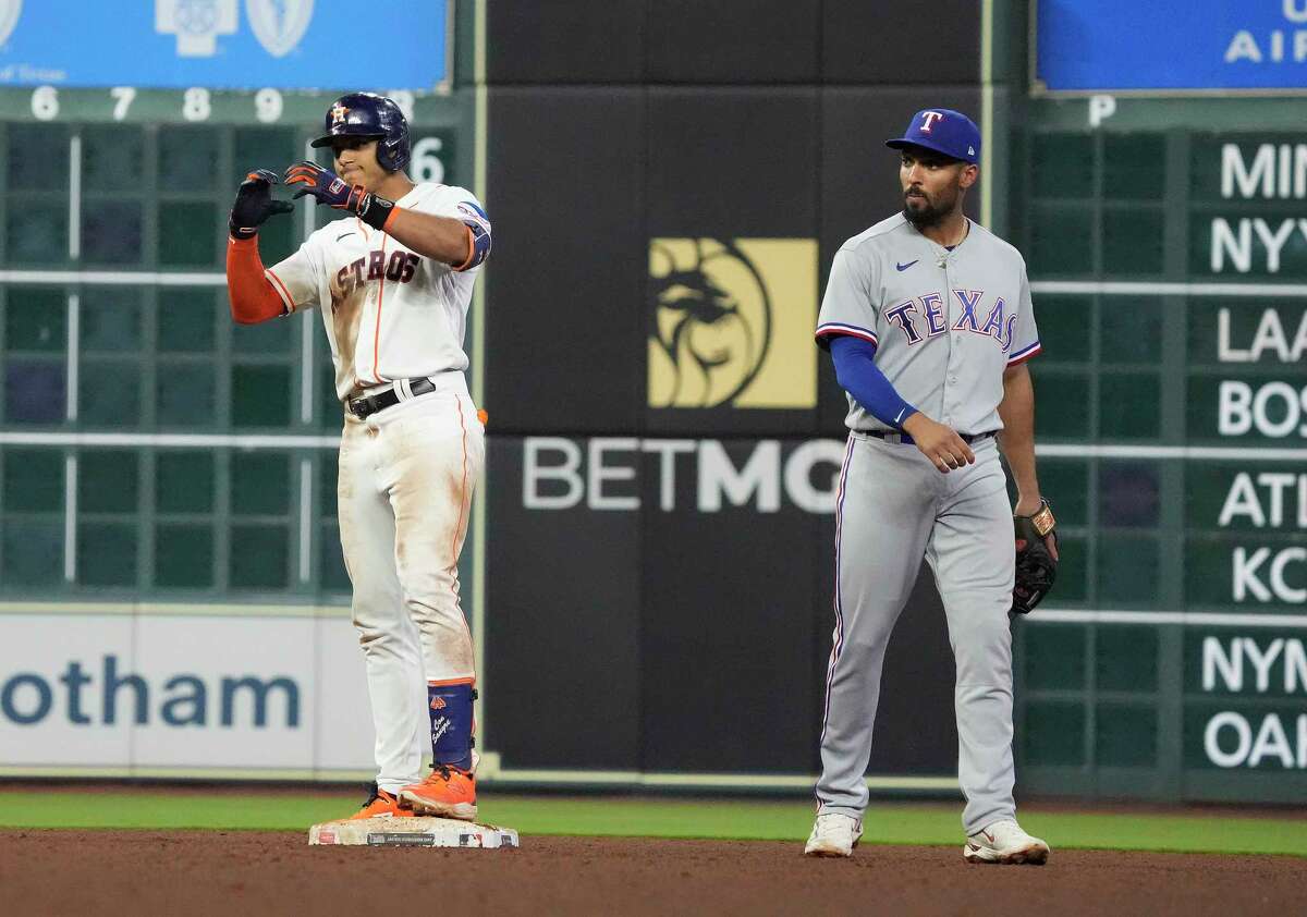 Astros, Rangers set for first-ever playoff meeting
