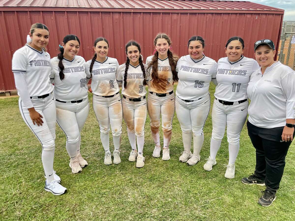The United South softball seniors have helped the eam finish No. 2 in the final District 30-6A standings.