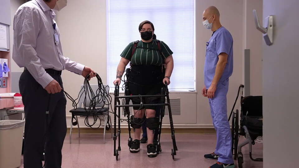 Story photo for A Houston Methodist study aims to find spinal cord injury therapy.