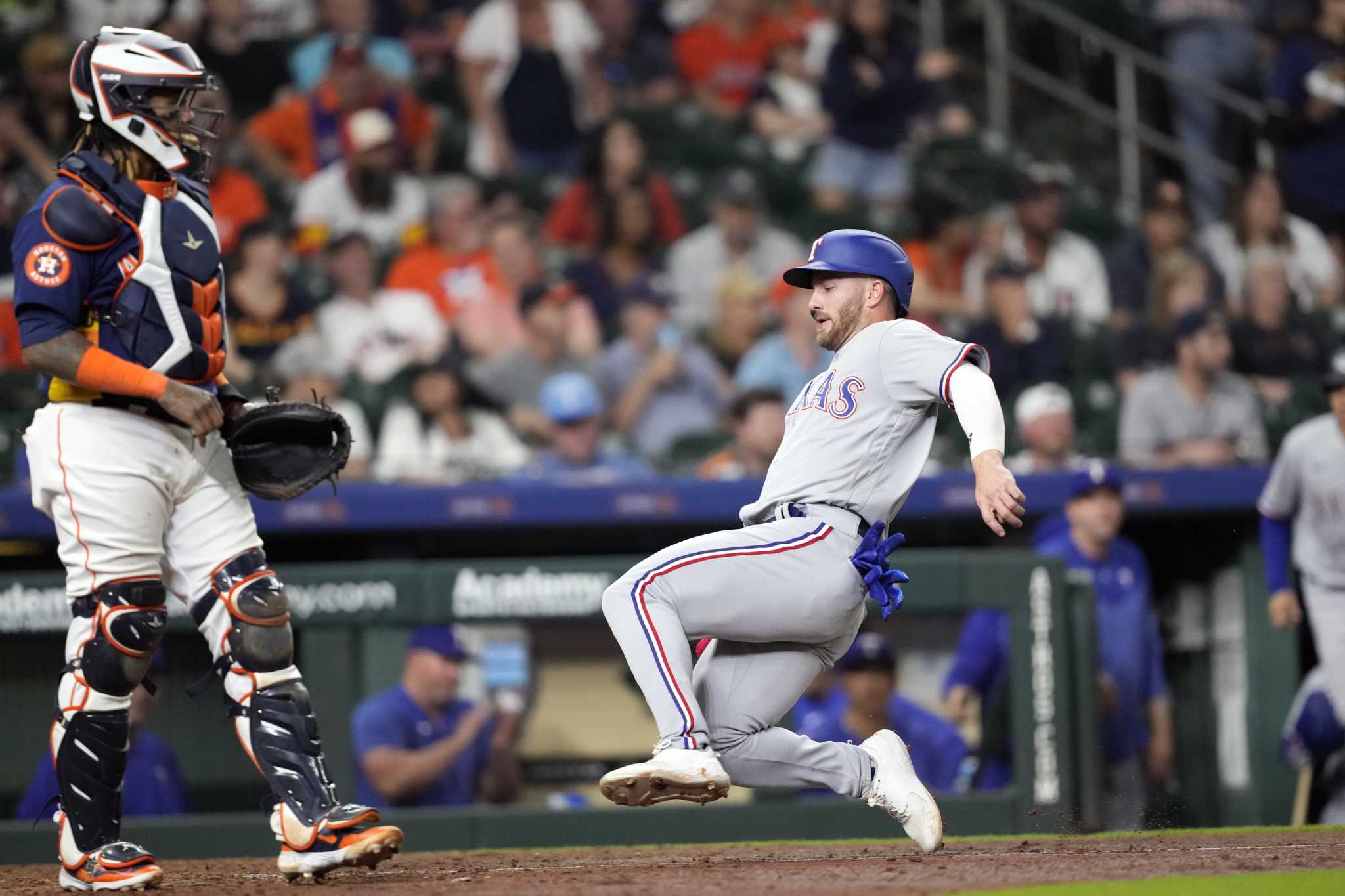 Semien's grand slam caps 6-run 7th, Rangers beat Astros 9-1 - The