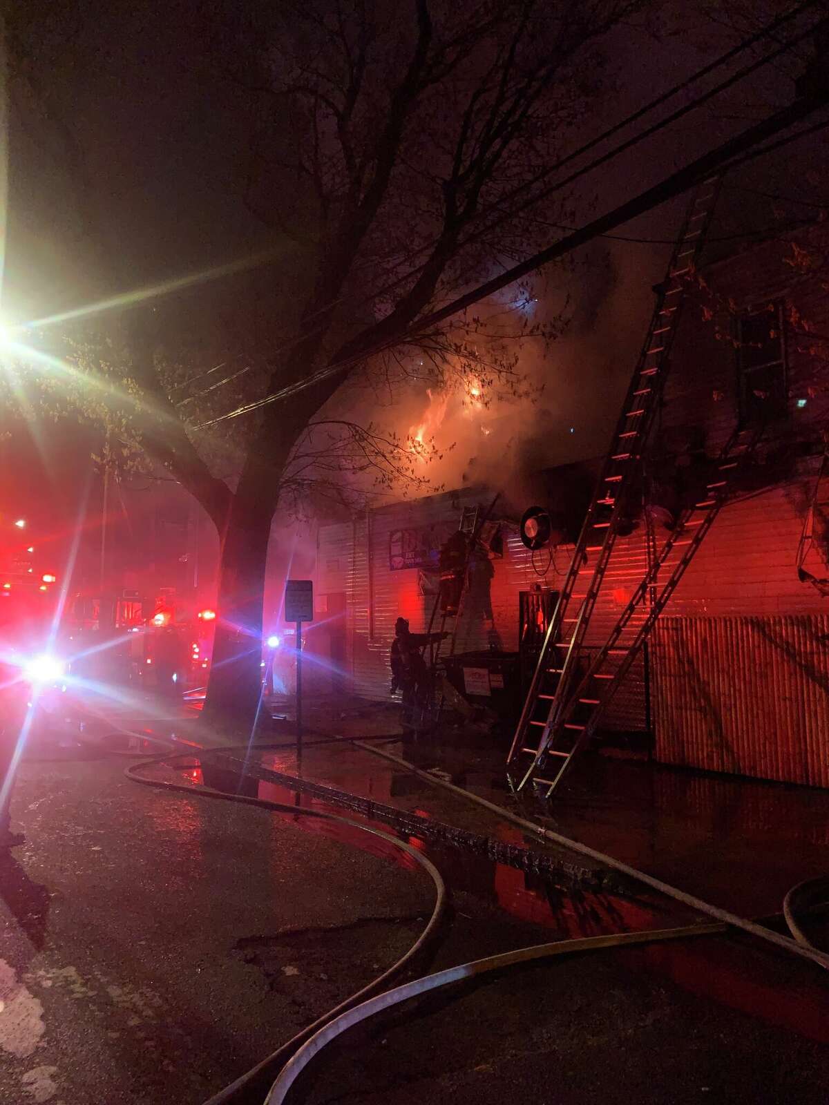 Fire above New Haven deli displaces seven people, official says