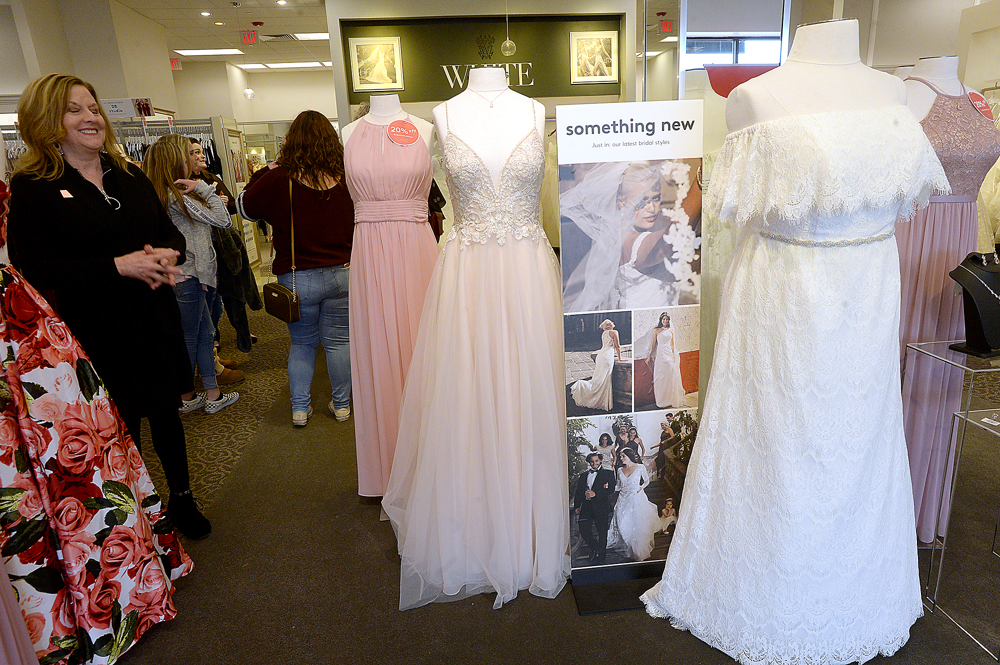 David's Bridal Files for Bankruptcy for Second Time in 5 Years - The New  York Times