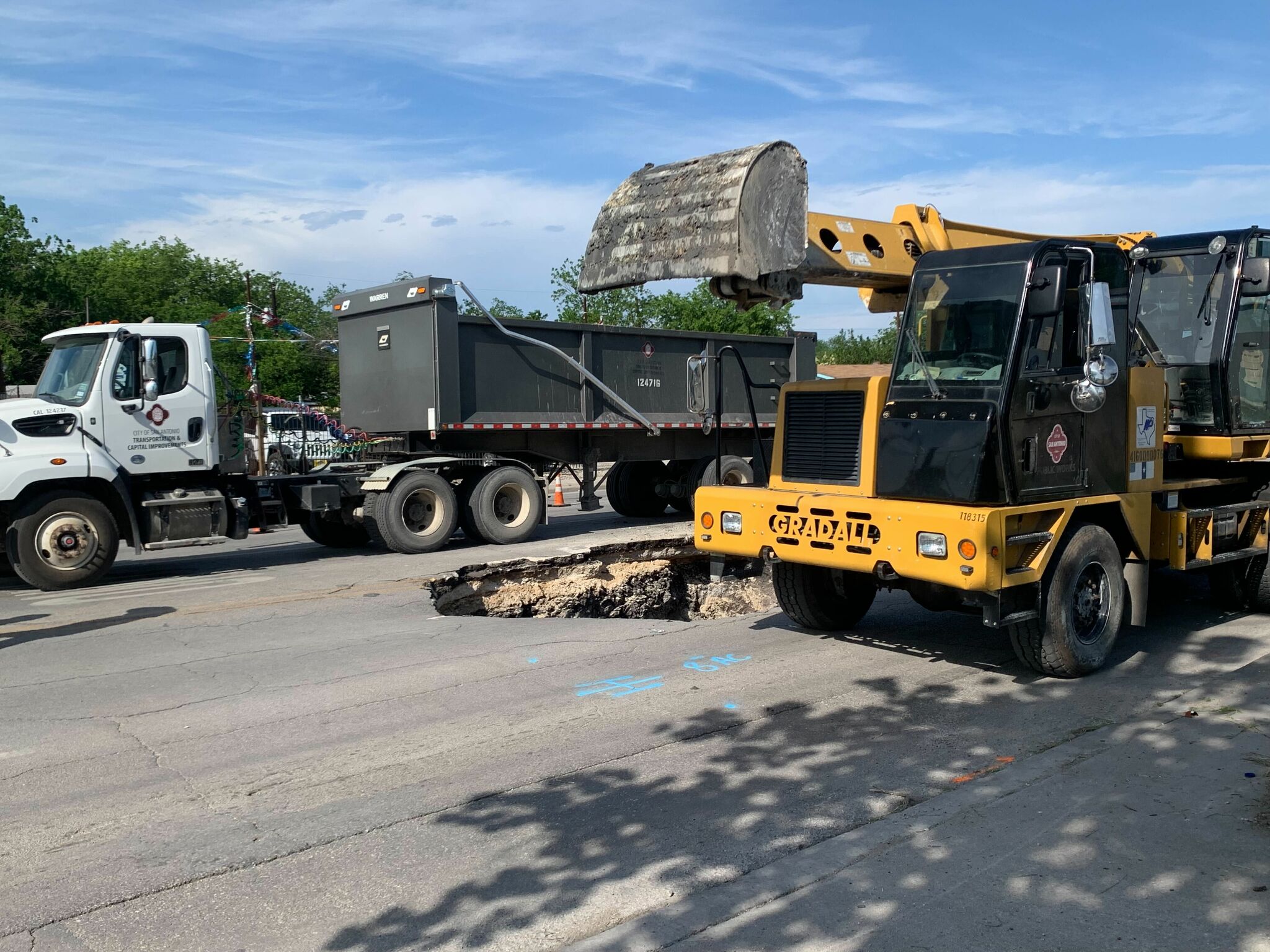 San Antonio crews work to repair sinkhole on Culebra