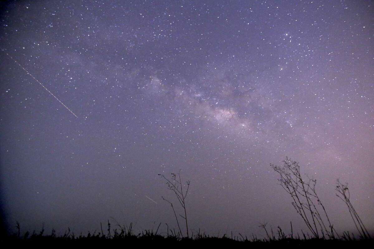 How to watch the Lyrid meteor shower in Connecticut this weekend