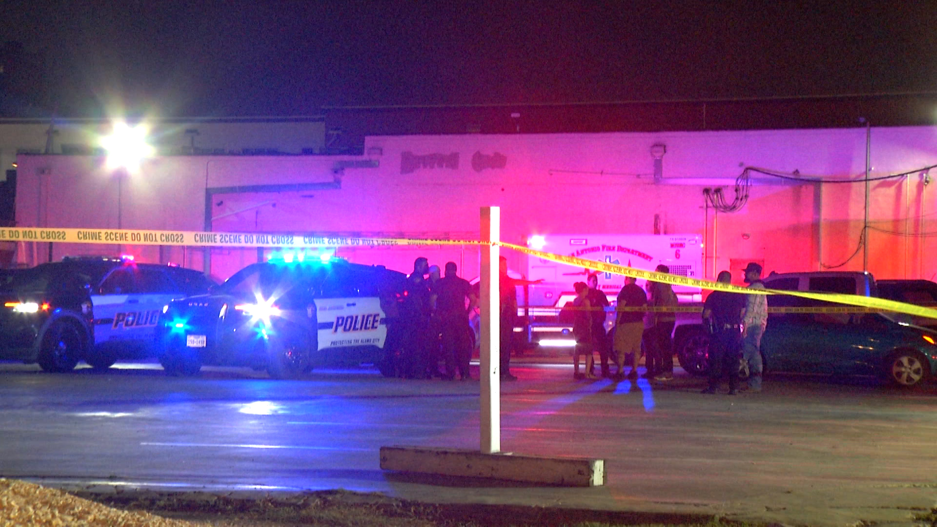 san-antonio-fight-outside-downtown-bar-ends-in-hit-and-run