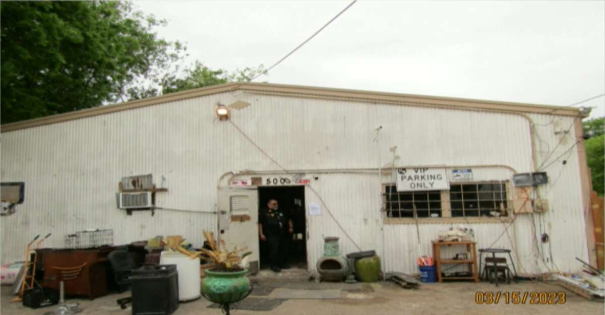 San Antonio to tear down criminal hot spot on the Southwest Side
