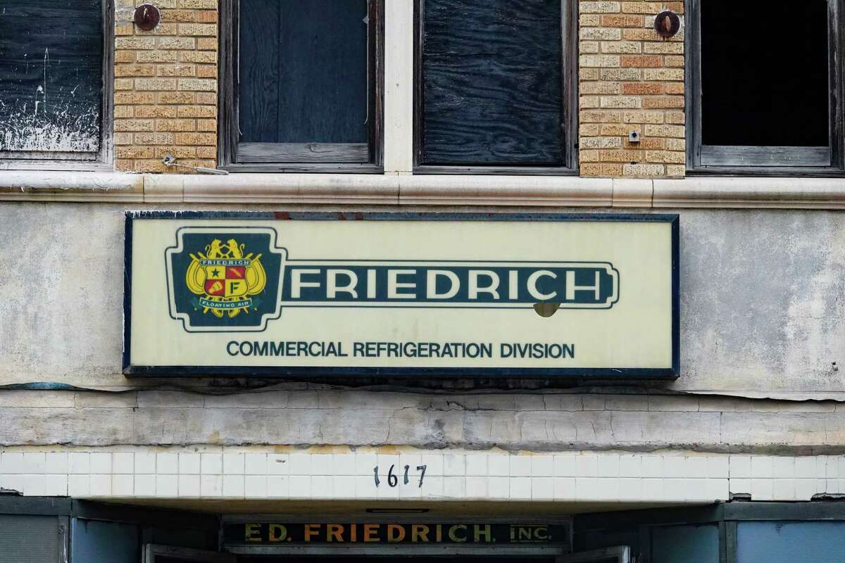 Friedrich complex on East Side finally being razed for apartments