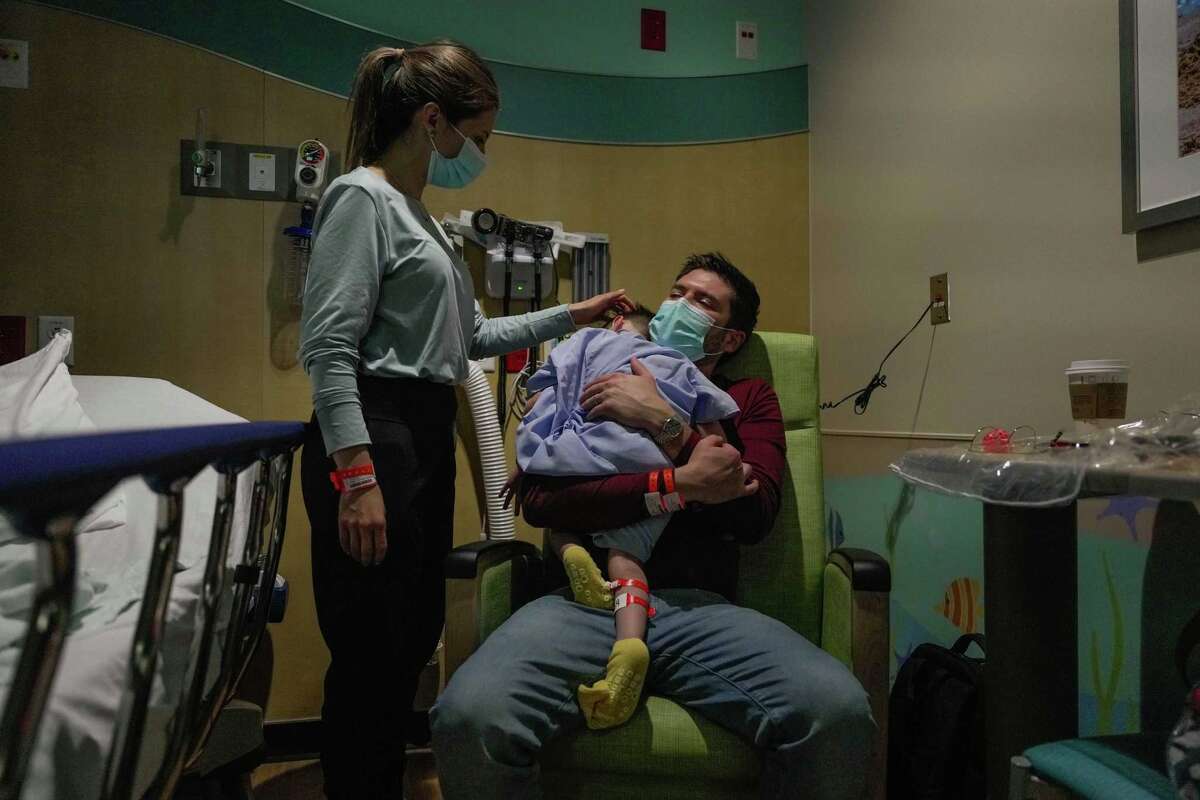 Texas twins with cerebral palsy receive innovative surgery in Houston