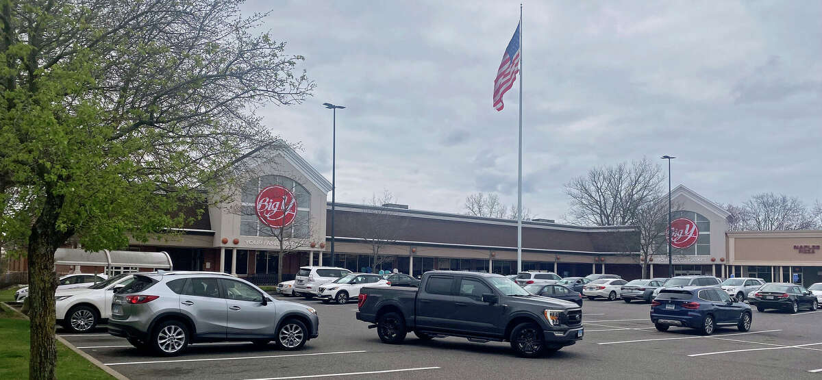 Catalytic converter stolen in Guilford Big Y lot during day