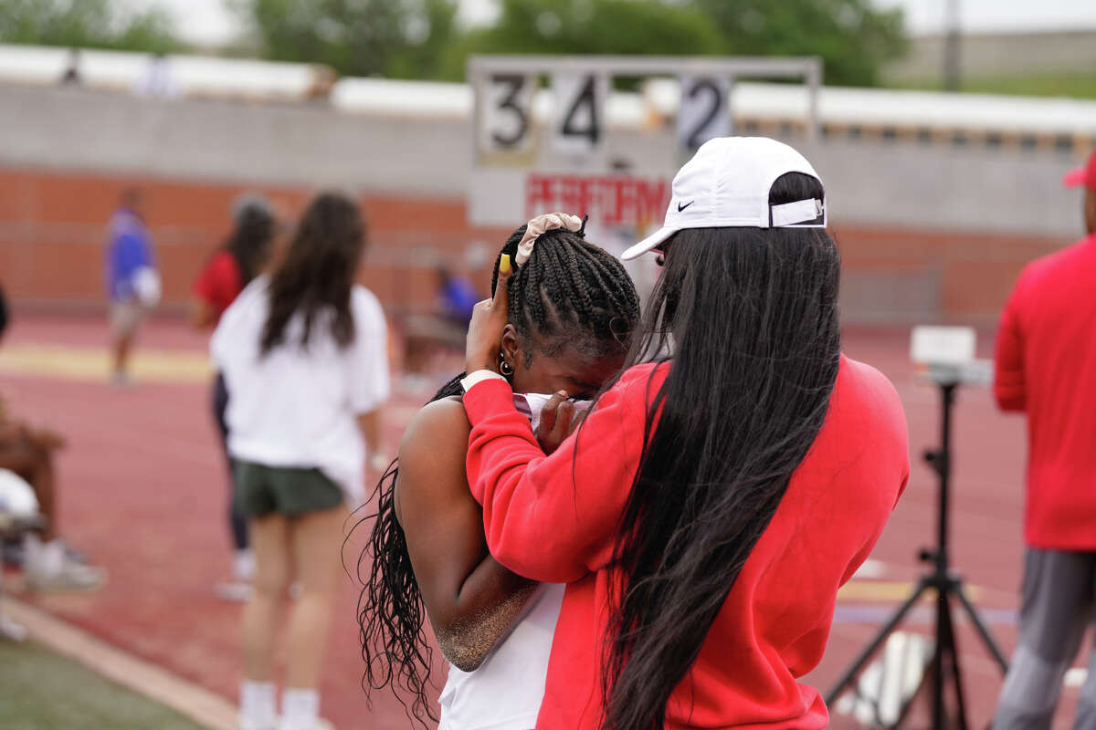 Track and field Brandeis' Clendenin gets discus breakthrough