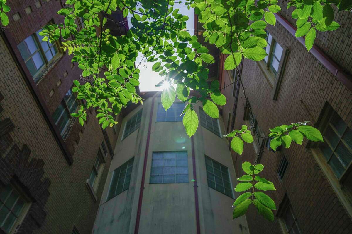 Historic HIV clinic in Houston moves to new building