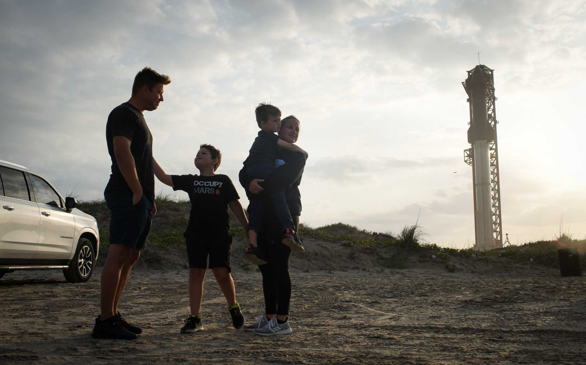 Spacex Rocket Launch Dazzles And Divides Spectators In Boca Chica