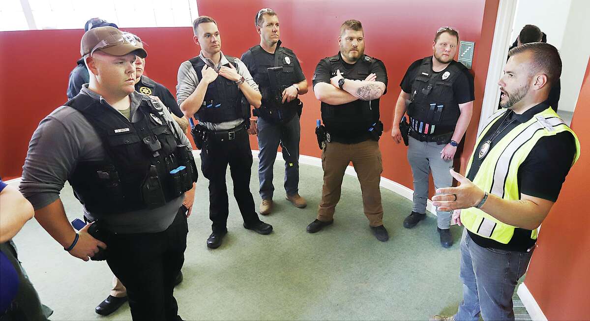Active shooter training involves mind, body(06)