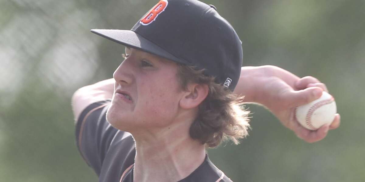 Beardstown sophomore shines in varsity debut