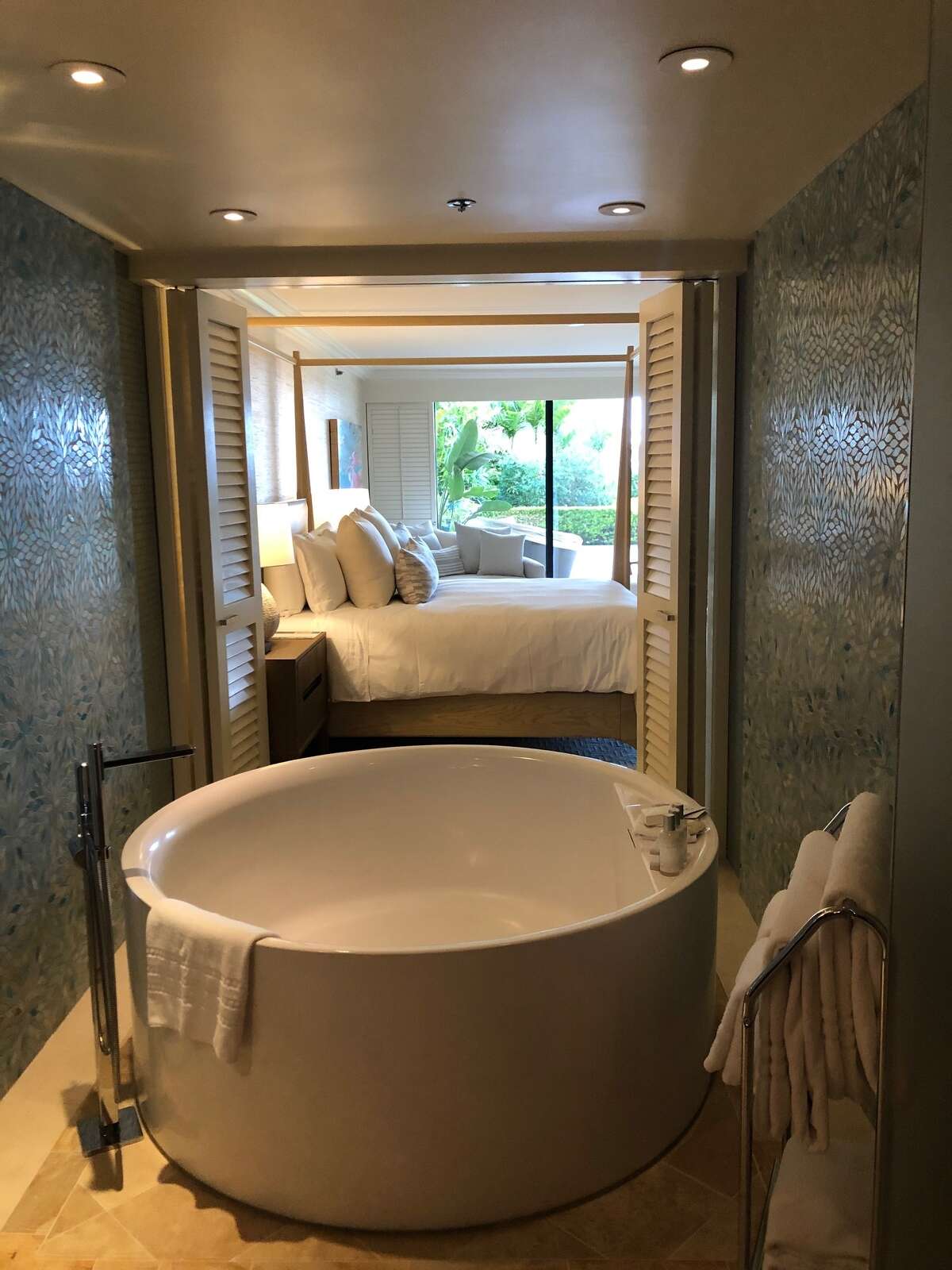 The bathtub in the "Pineapple Suite," where Armond dies in Season 1 of "The White Lotus."