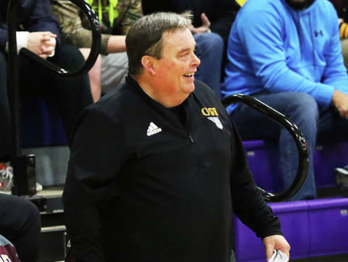 Joe Parmentier hired as new boys basketball coach at Bunker Hill