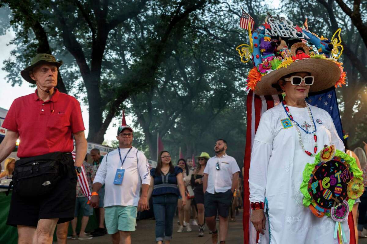Photos from Oyster Bake and how you can celebrate Fiesta this weekend
