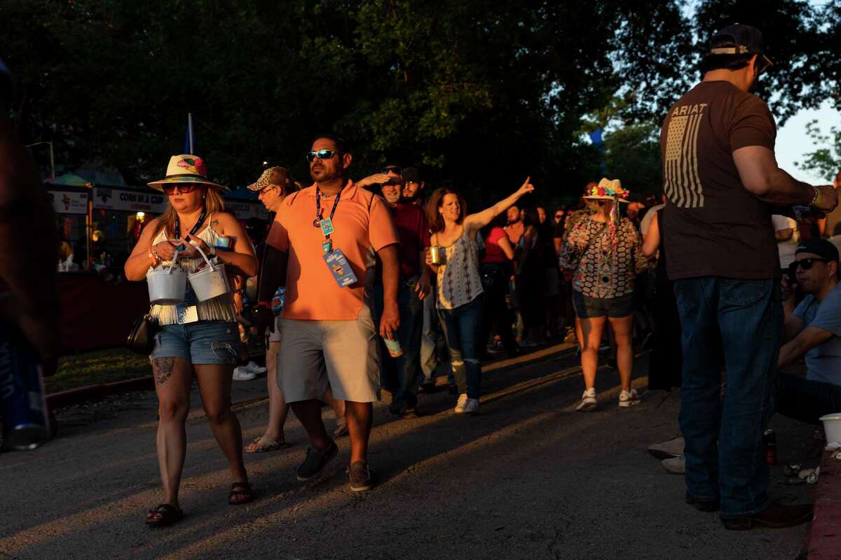 Photos from Oyster Bake and how you can celebrate Fiesta this weekend
