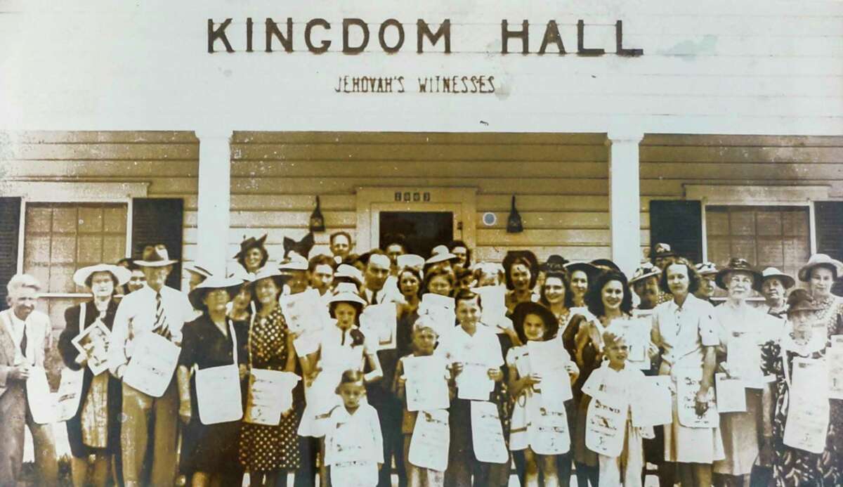 New Kingdom Hall serves 3 congregations of Jehovah's Witnesses