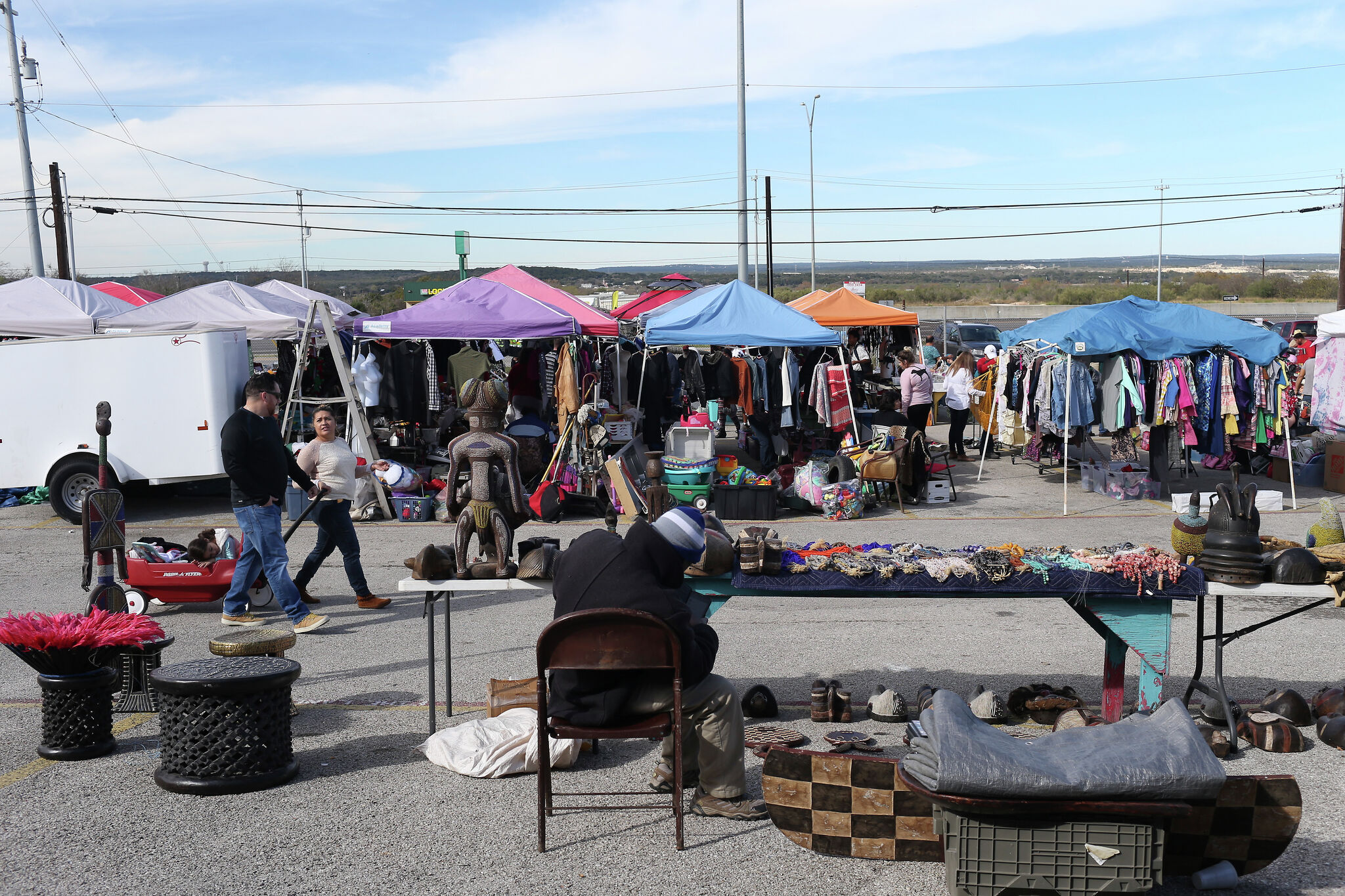 San Antonio Flea Market Dancers Play Out In Viral TikTok Videos   RawImage 