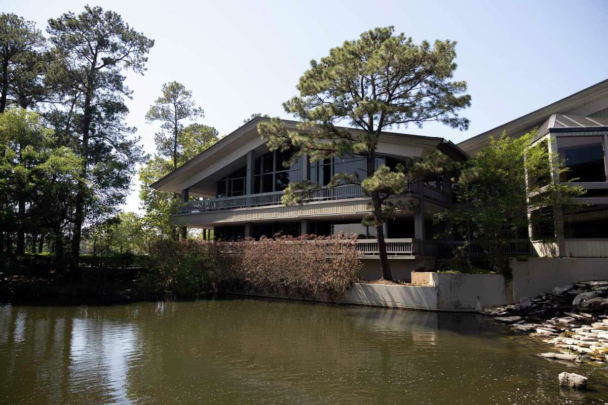 Contemporary Hotel in The Woodlands, Texas