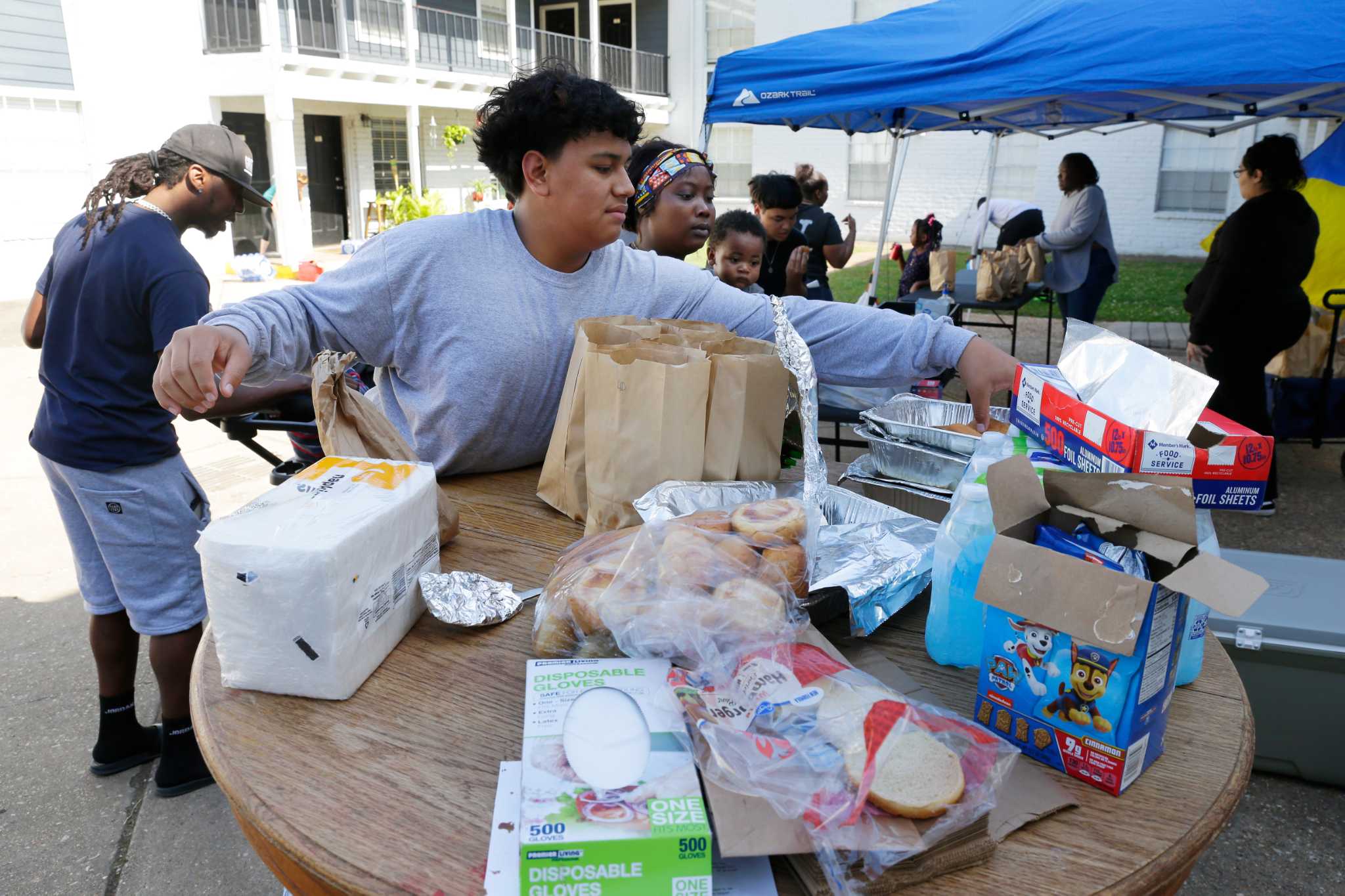 Conroe apartment power outage lasts days, ruining food and medicine
