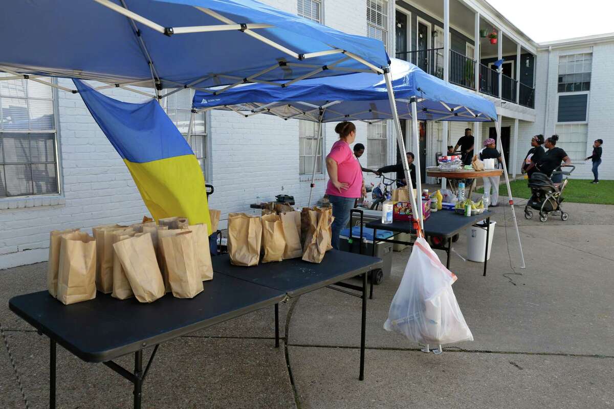 Conroe apartment power outage lasts days, ruining food and medicine