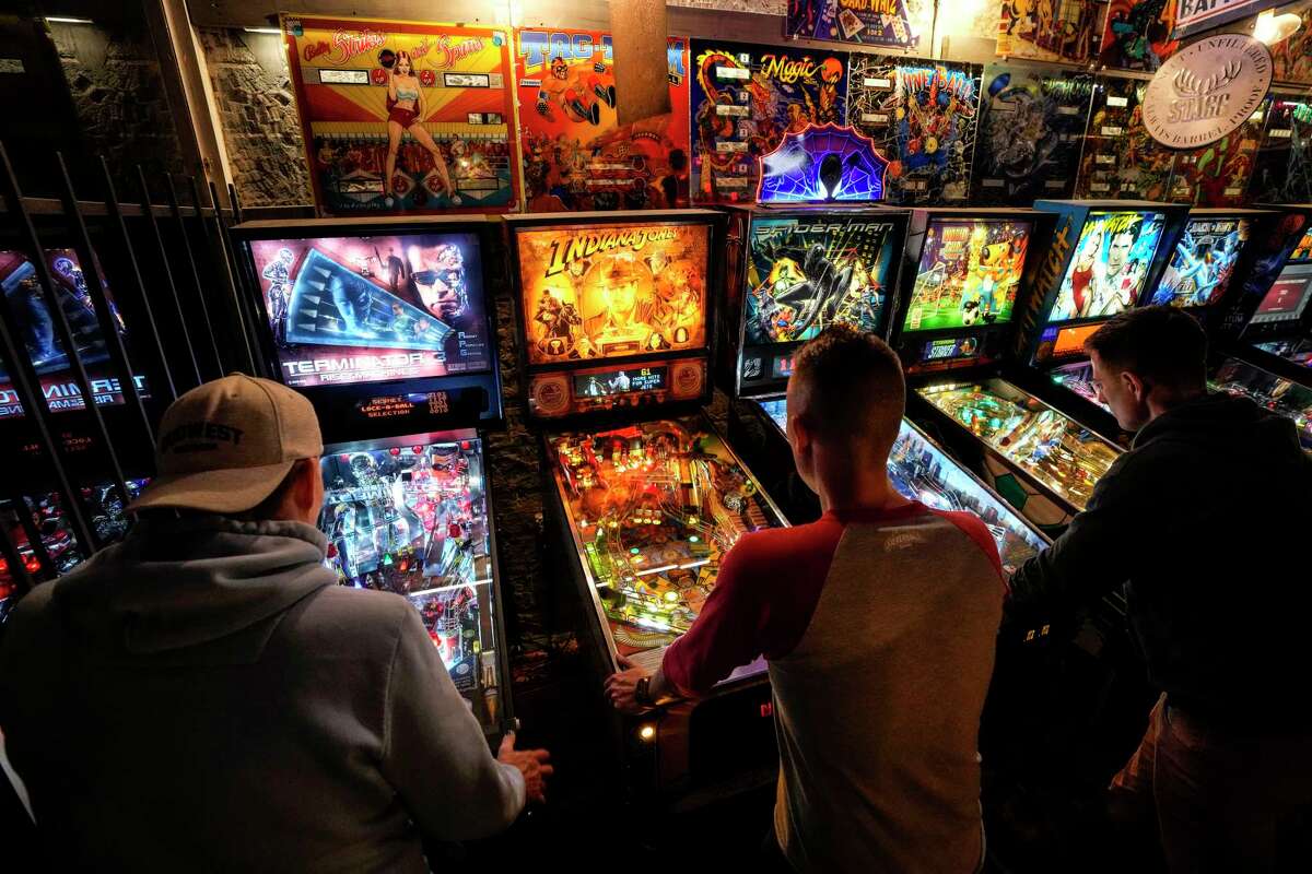 Pinball is bouncing back into the hearts of Texans