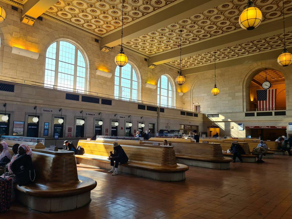 Seating at Union Station in New Haven reopens after bed bug problem