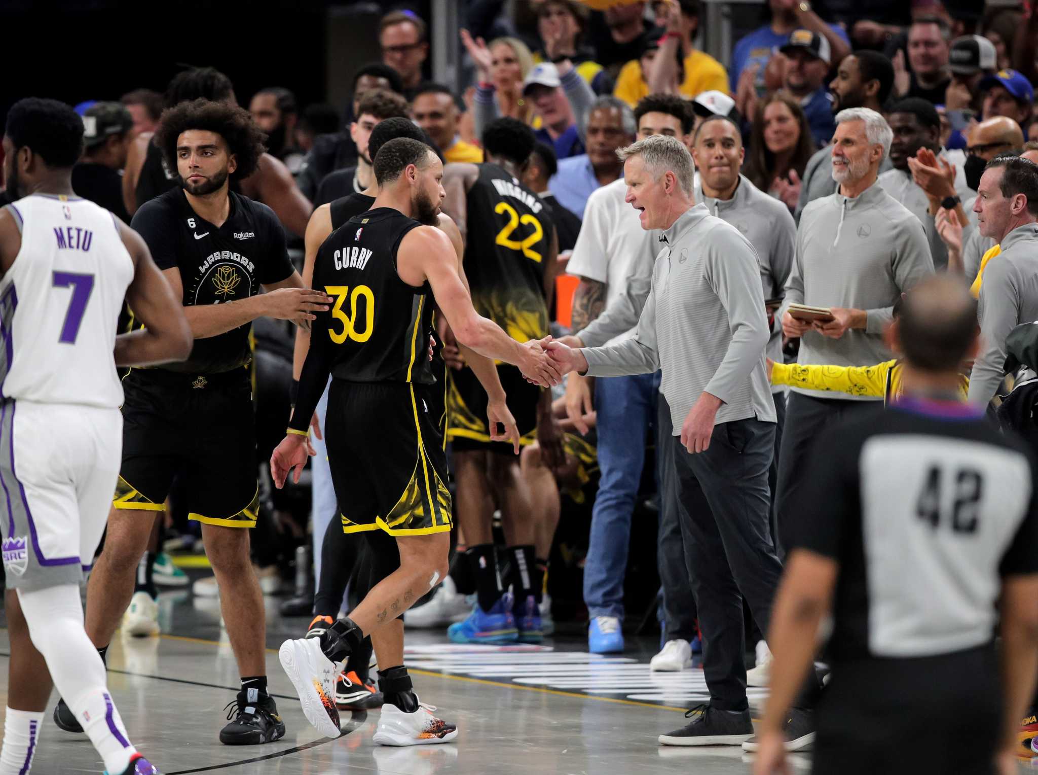 Steve Kerr's success with Warriors crafted by collaboration