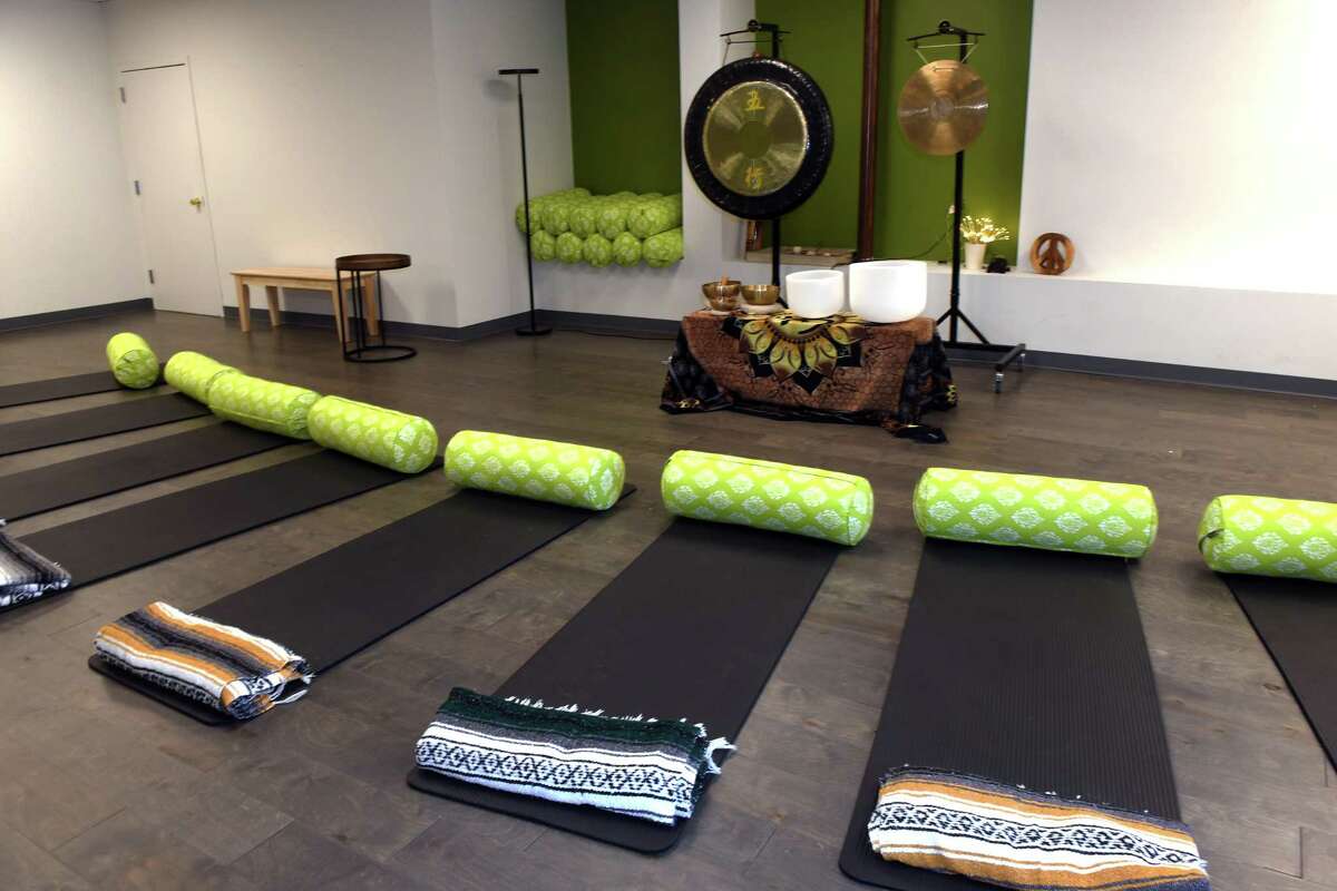 Westport business hopes to expand sound, light therapy in CT