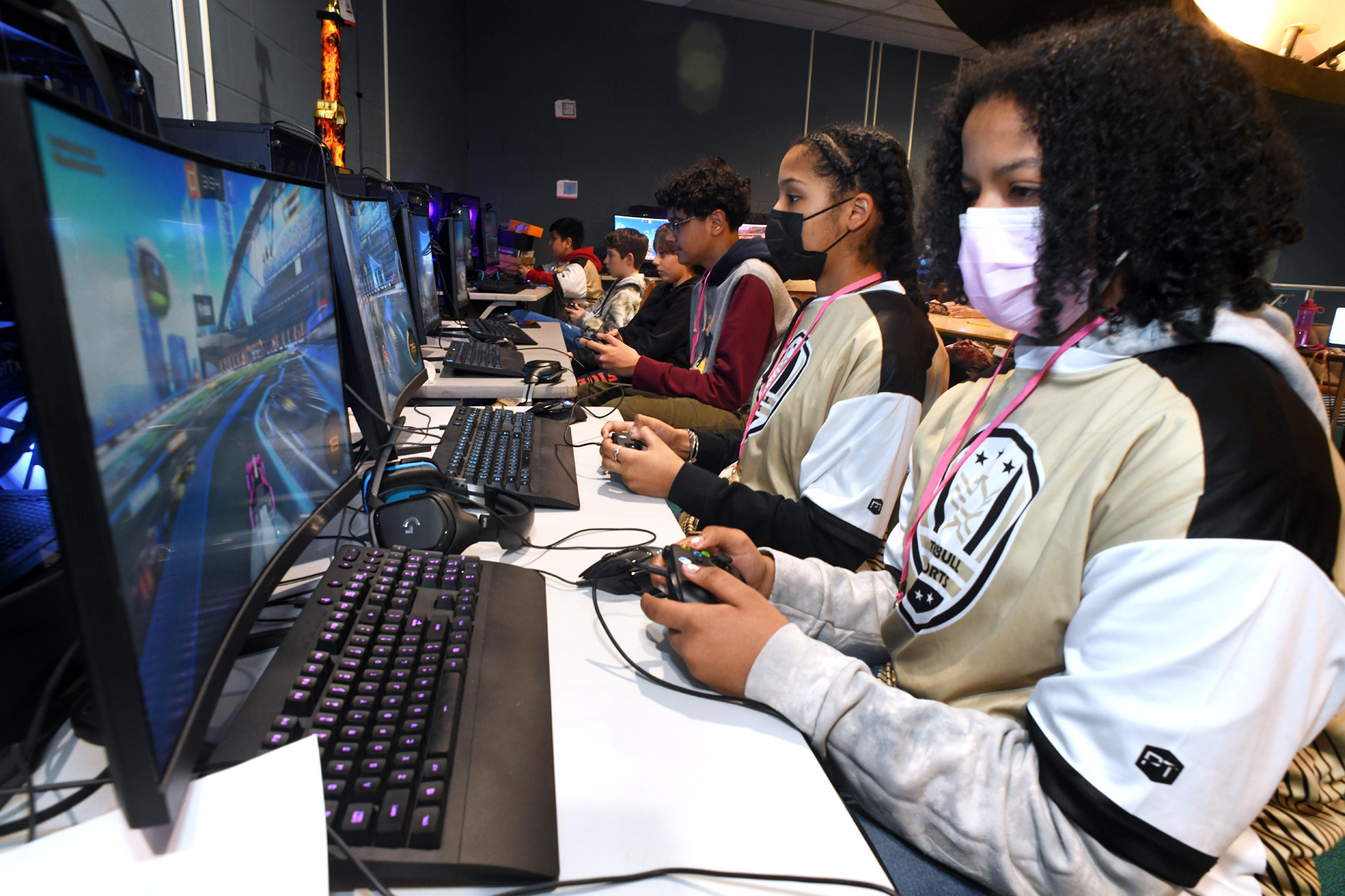 Trumbull students score big in esports competitions