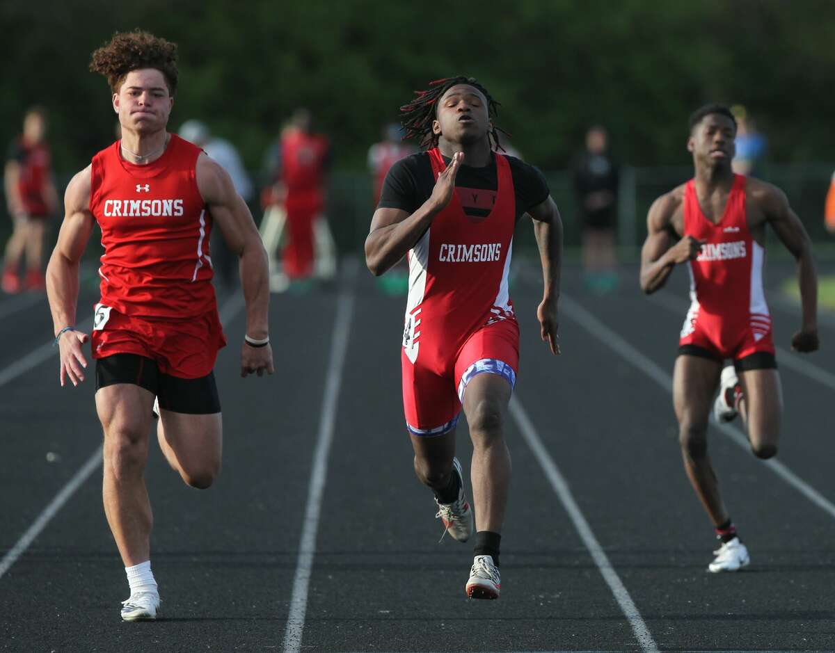 Jacksonville boys dominate home track meet