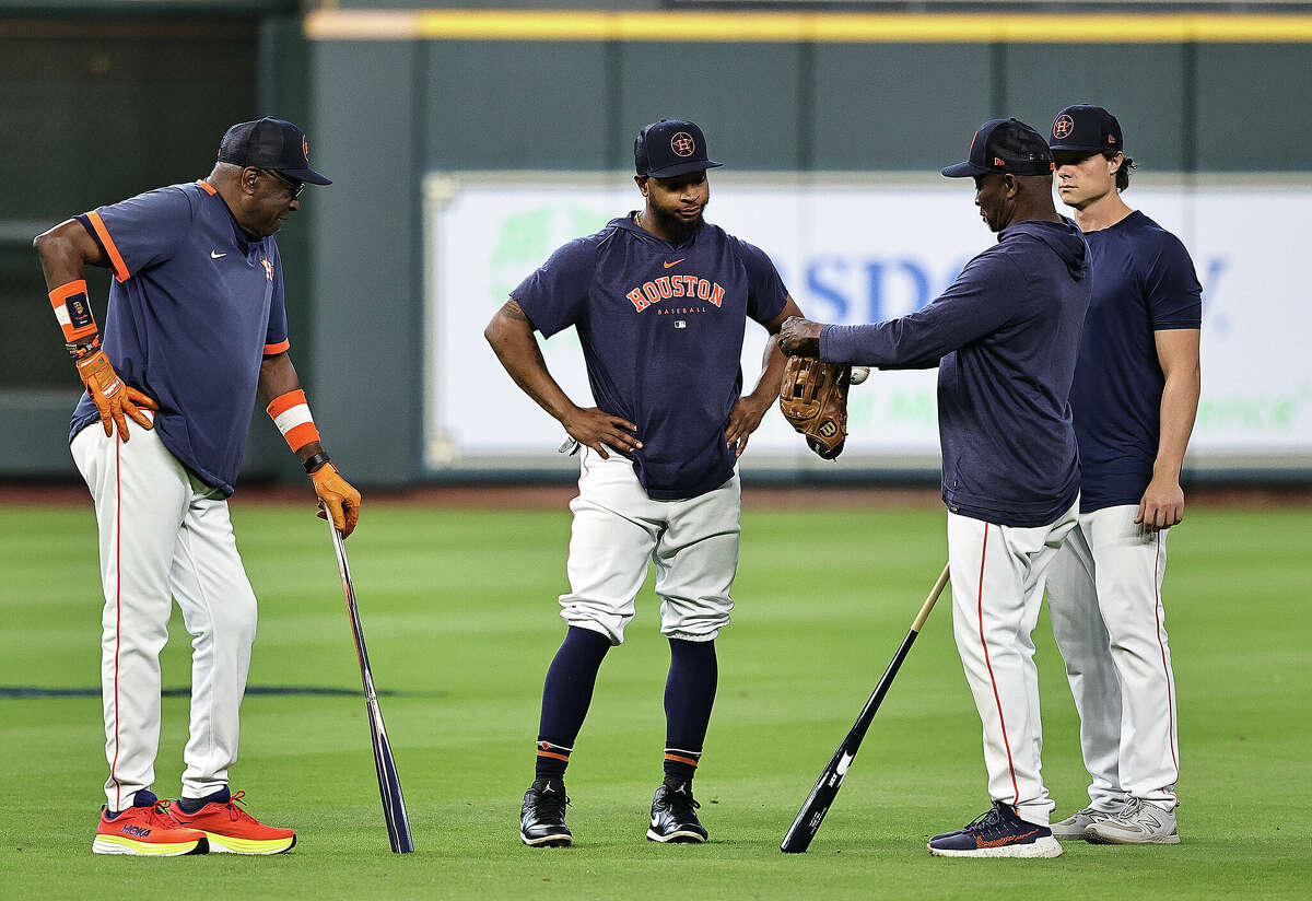 What happens to Astros young hitters when injured players return?