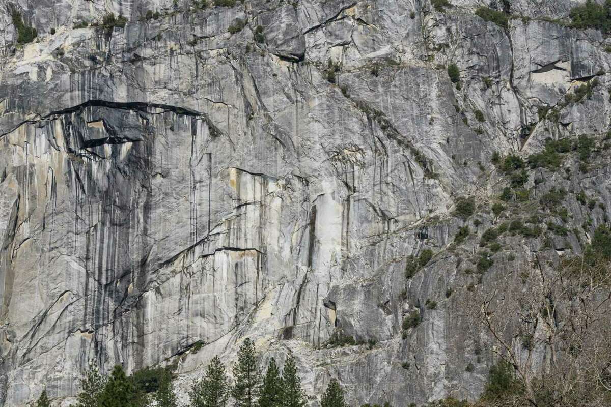 Gorgeous photos show Yosemite right before valley flood closure