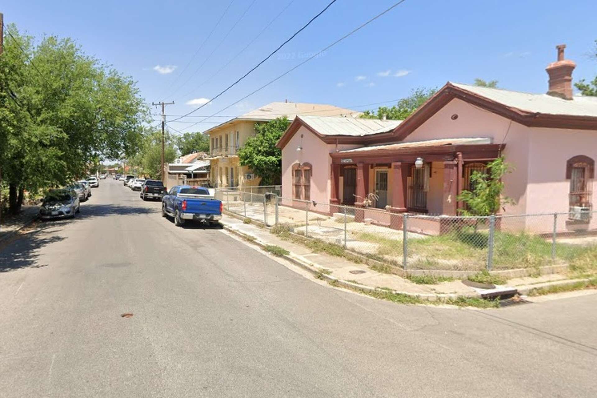 Laredo police confirm death investigation underway in west Laredo