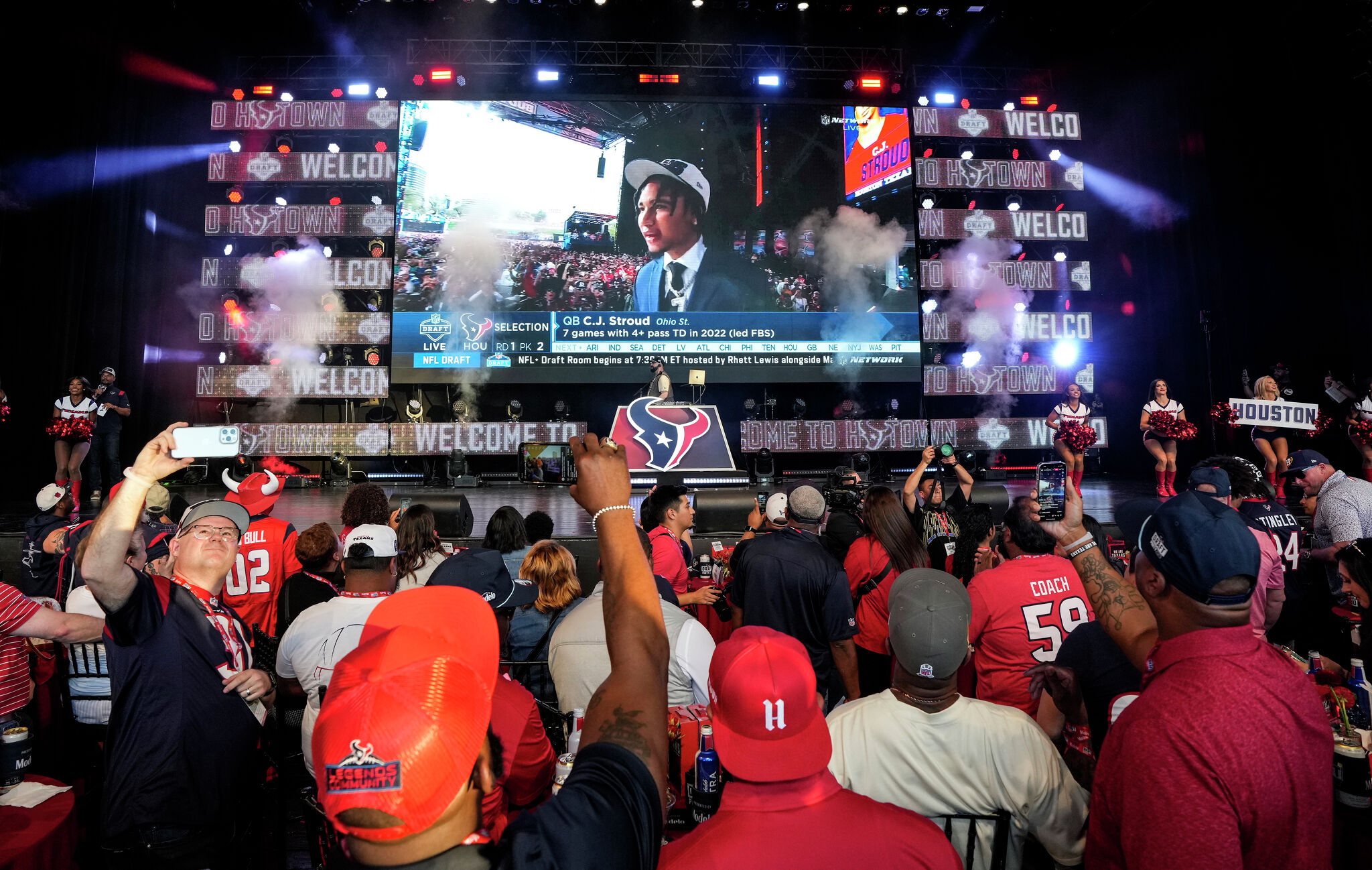 Photos: Houston fans celebrate Texans draft picks at Miller Outdoor Park –  Houston Public Media