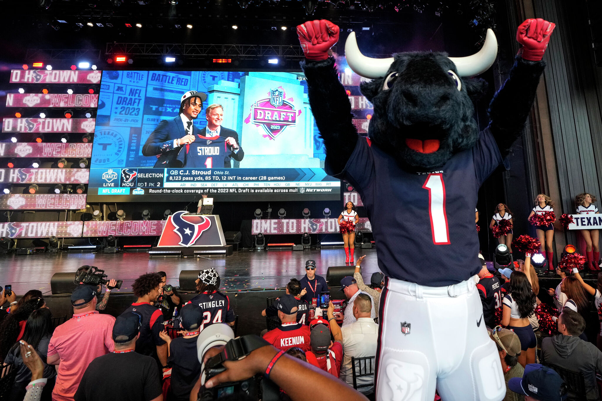 Houston Texans' risky double pick: Take CJ Stroud second and Will