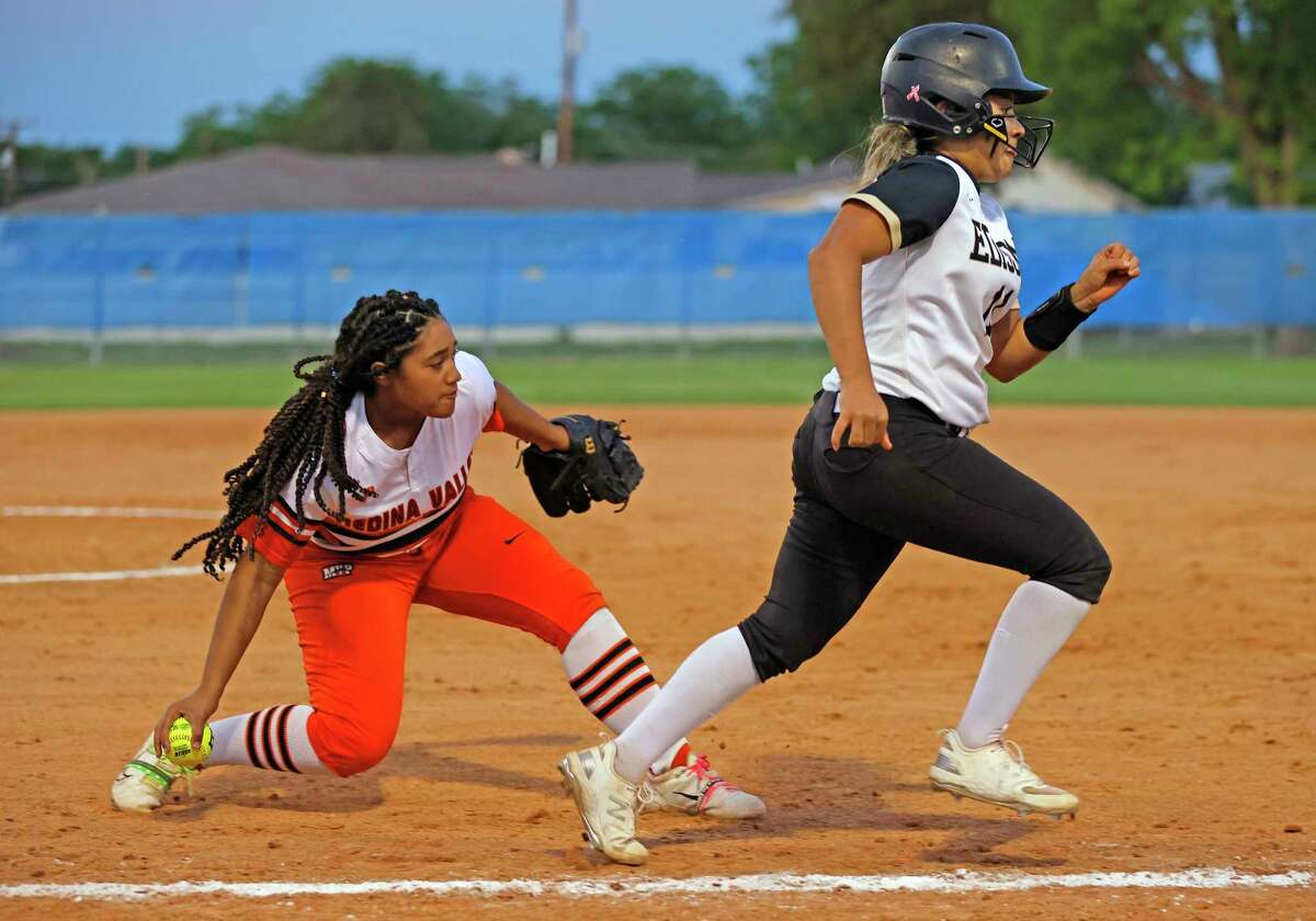 Softball Edison tops Medina Valley to advance in playoffs