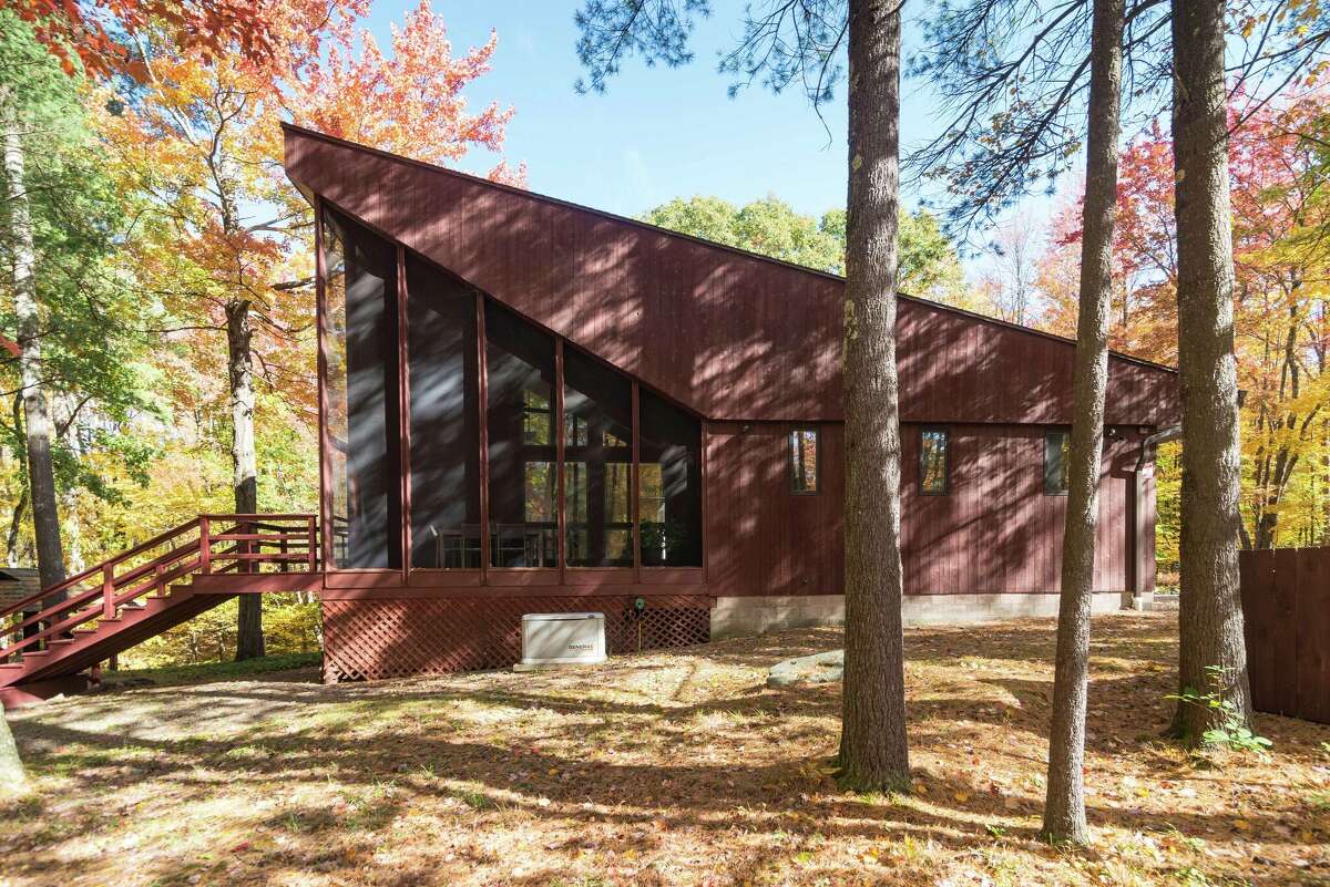Ralph Rapsondesigned midcentury modern house in Averill Park