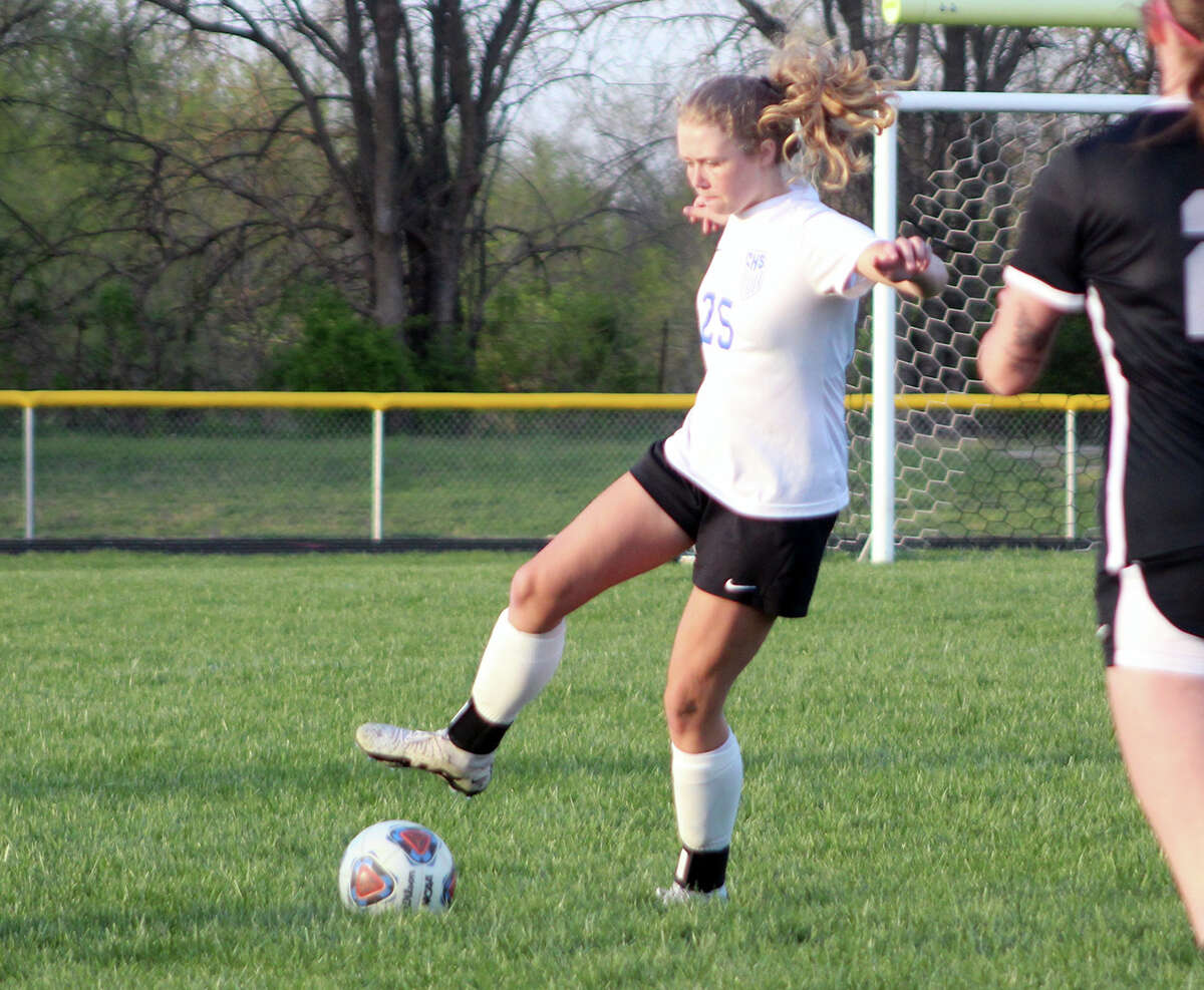 Cavies trail 3-0, but fall to Hillsboro 3-2