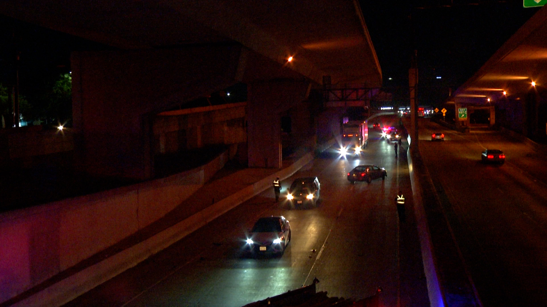 Pedestrian killed in hit-and-run on Interstate 35 downtown - Vimarsana News