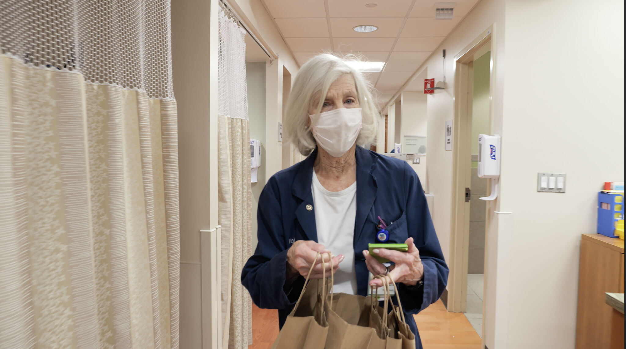 Stamford resident has volunteered nearly 17,000 hours at hospital