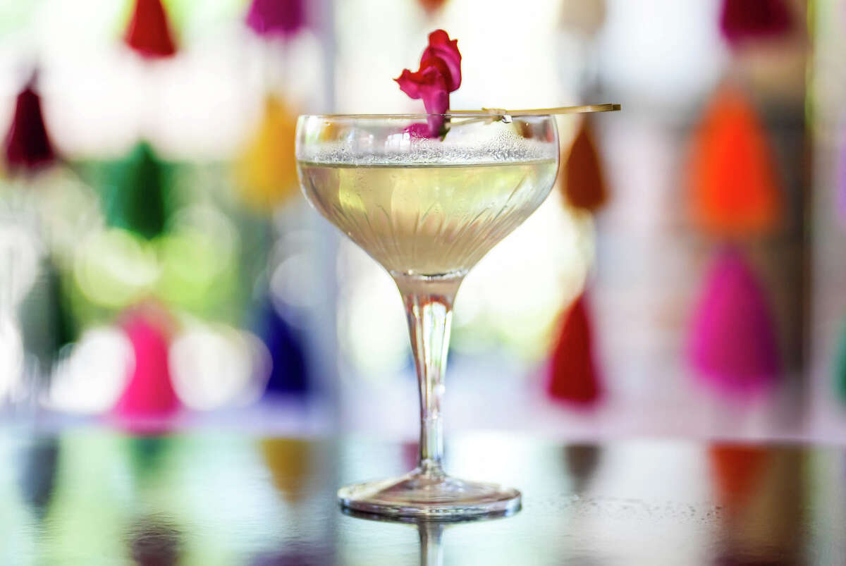 Pacha Nikkei Houston review a beautiful spot with exciting cocktails