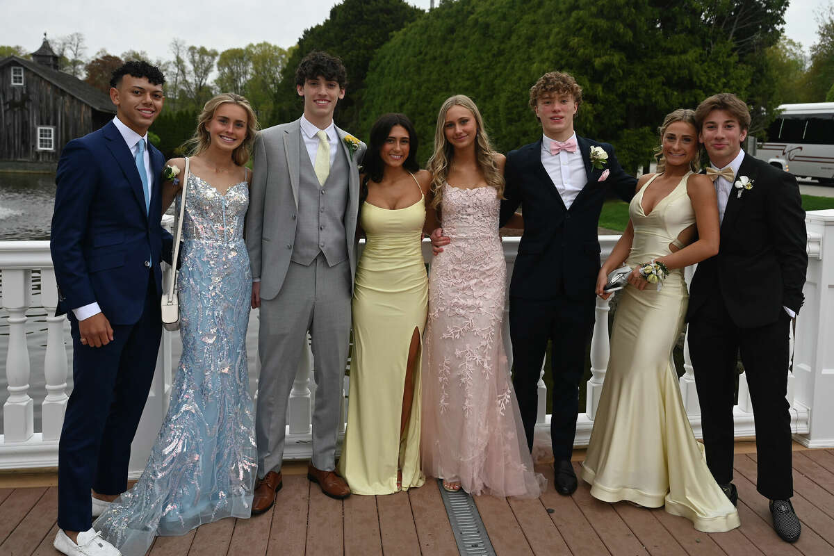 SEEN Sacred Heart Academy prom 2023