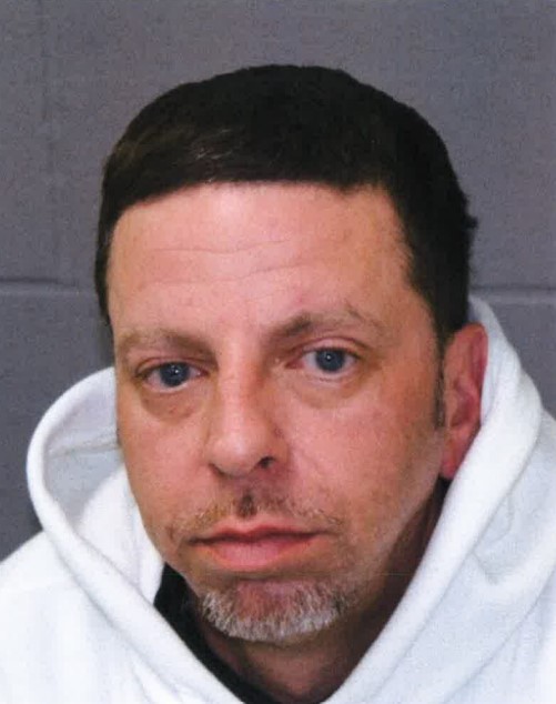 Branford man arrested in connection with armed robbery of Madison watch store, police say Branford man arrested in connection with armed robbery of Madison watch store, police say