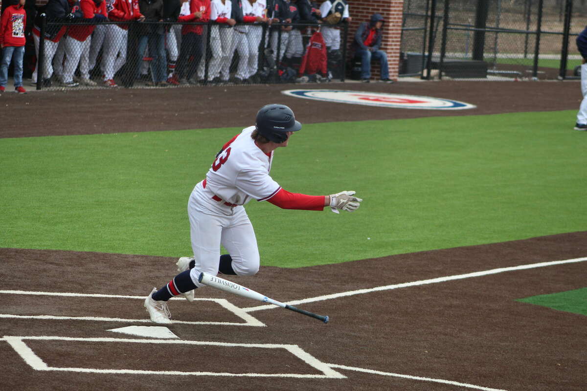 BASEBALL Plainview baseball celebrates seniors on senior night