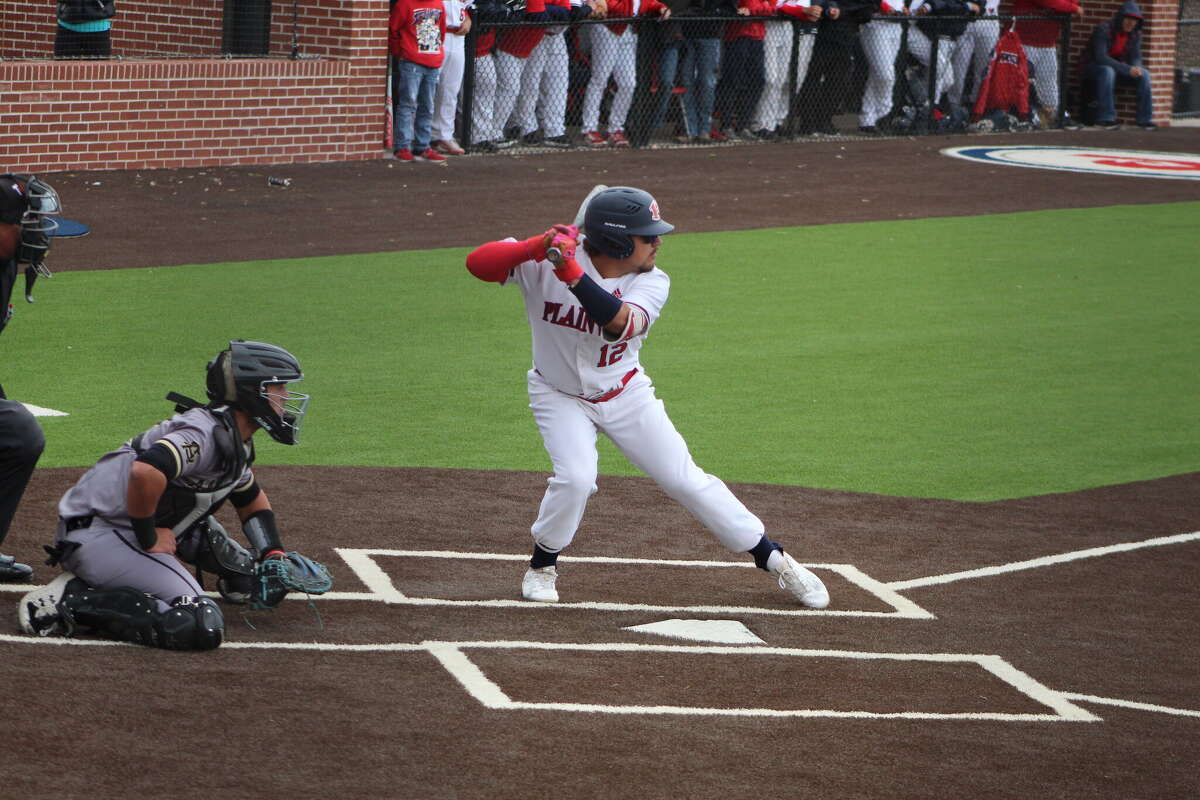 BASEBALL Plainview baseball celebrates seniors on senior night