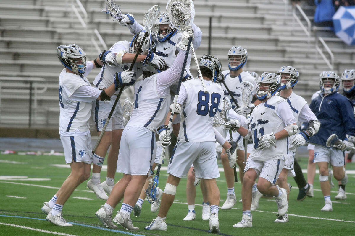 No. 4 Darien boys lacrosse rallies to defeat No. 3 New Canaan